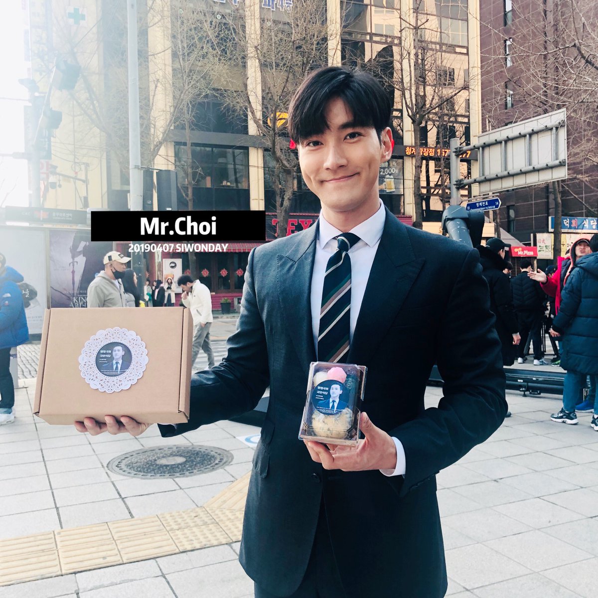 MrChoi_ tweet picture