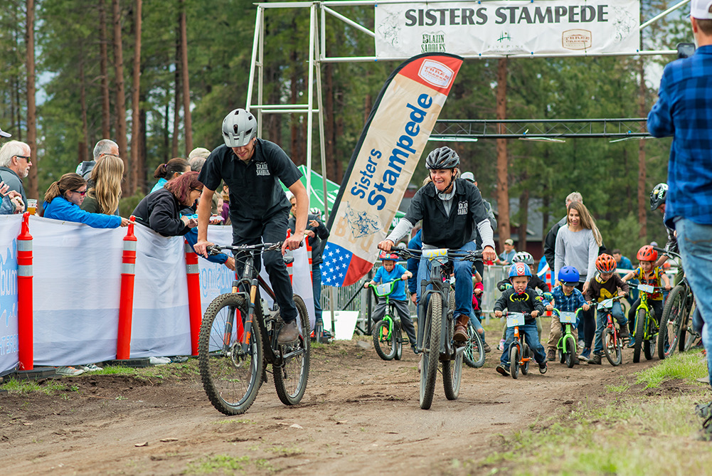 Happy New Year from Sisters Stampede - eepurl.com/gOuCvn