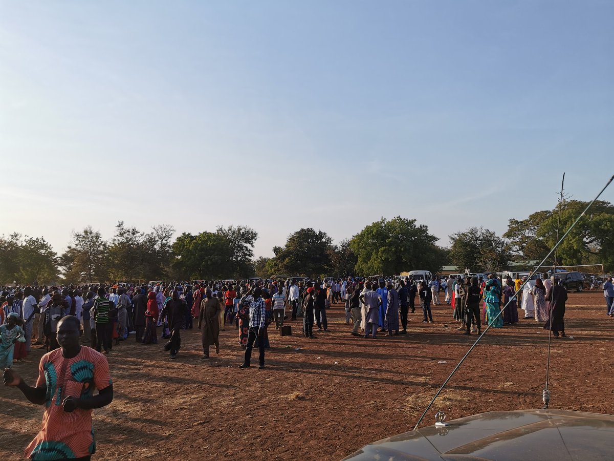 DanBorno's tweet photo. Marama Day in #Hawul LGA of Borno State. Despite the lameness, I must commend the good people of Marama for upholding such a rich culture πππππ https://t.co/ytfFXjfhAp