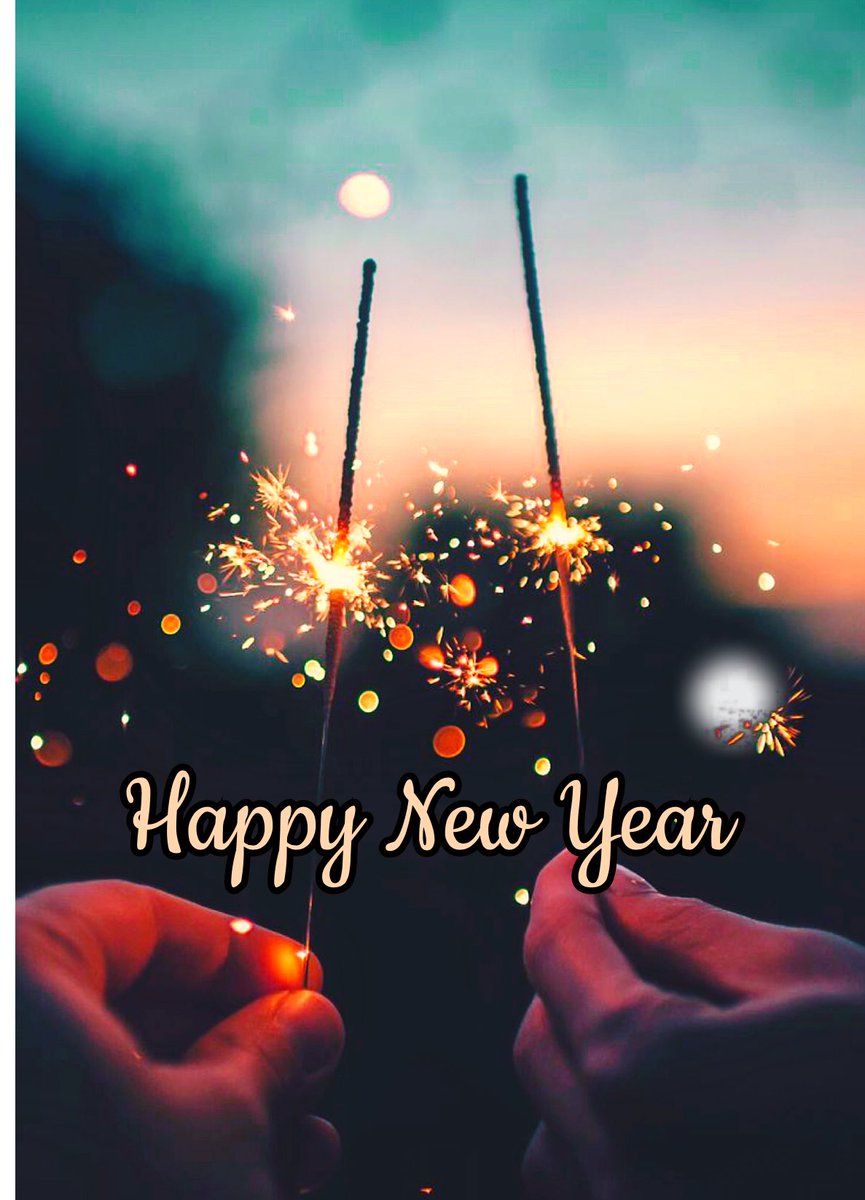Wishing everyone a happy and prosperous new year from the chaat-it family🎉🥂May the new decade bring peace, joy and luck to you❤️
