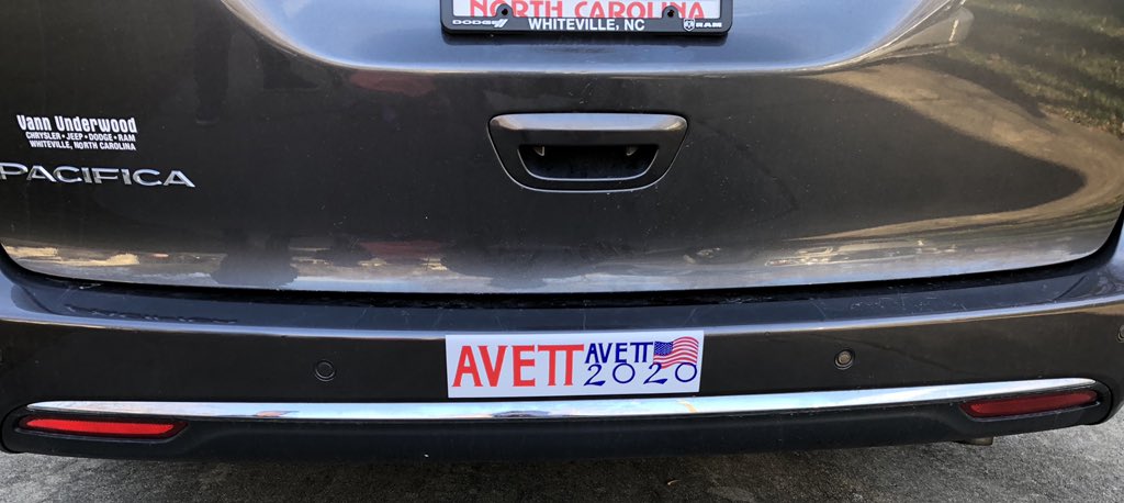 PTDAURIA's tweet photo. @joekwon80 @ScottAvett @theavettbros awesome show last night! Great way to start the new year. See y’all in Wilmington!#AvettNYE #Avett2020 #azaleaFest https://t.co/2SPekXtcsv