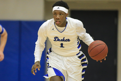 LouatTheState's tweet photo. Best of 2010s: See who made The State’s all-decade Midlands boys basketball team
https://t.co/7Ps7dvBSX3 https://t.co/gYNooFjGZI