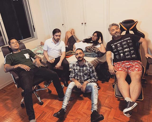 daniloalmeida's tweet image. A corja! ift.tt/2u9QNxY