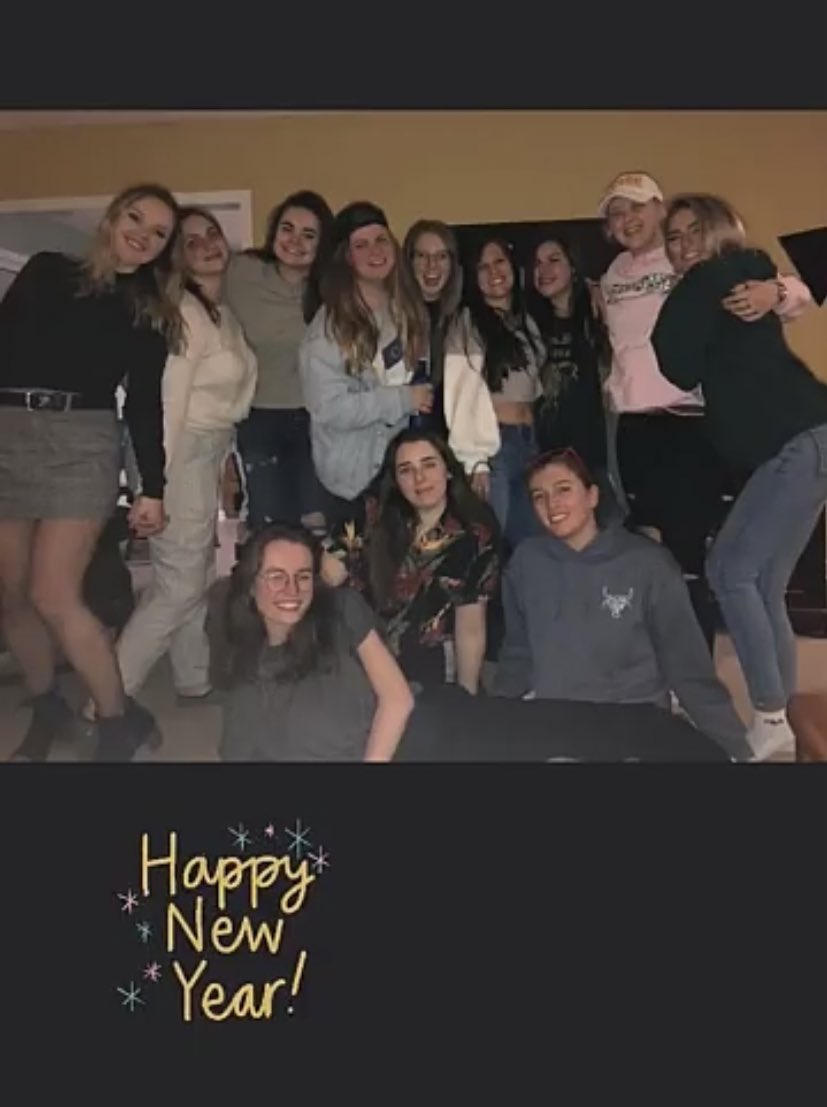Start this year off with the ones Who love me unconditionally (minus a few) but I couldn’t have been blessed with more amazing people. I hope 2020 is good to me and the ones I love