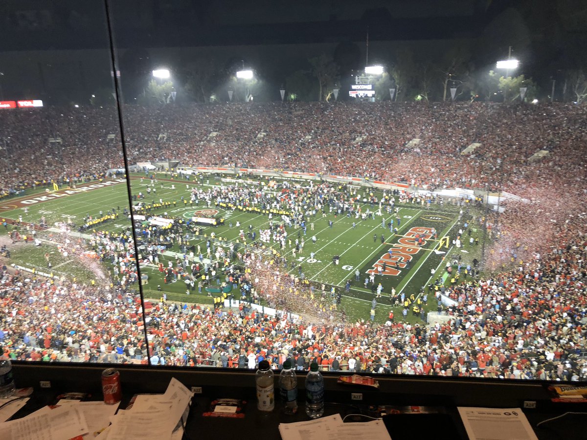 MattDeBary's tweet photo. Two years ago today, the Georgia Bulldogs defeated Heisman trophy winner Baker Mayfield and the Oklahoma Sooners in one of the greatest Rose Bowls of all time.

Georgia was down 31-14 at one point. They would storm back to win 54-48 in double overtime. https://t.co/COuUstVNf3