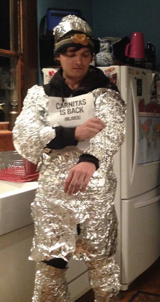 Shoutout to all the #farmers and #youngfarmers out there for a fun and cool 2020 - you are what you eat / dress up like! <a href="/YoungFarmers/">Young Farmers</a> <a href="/ChipotleTweets/">Chipotle</a>