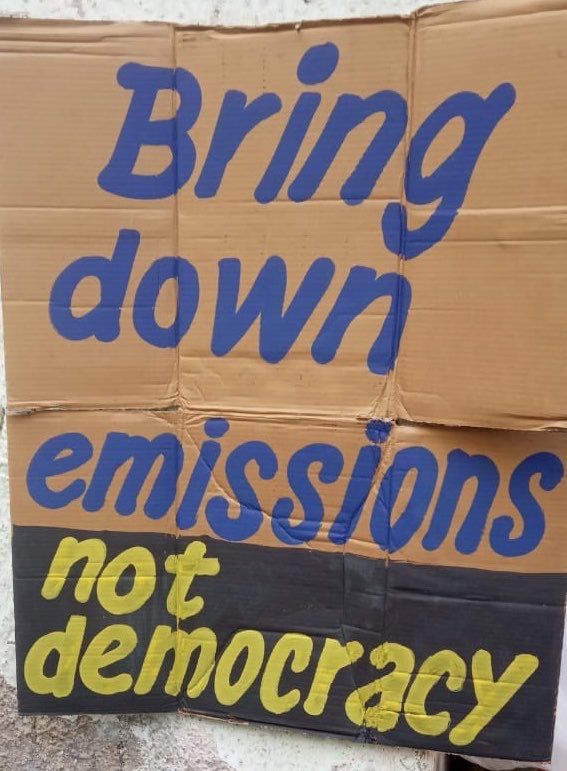 We kids want #CleanAir not a #CivilWar!  <a href="/rsuri54/">Rajeev Suri</a> <a href="/dhruv_rathee/">Dhruv Rathee</a> <a href="/appriseParas/">Paras.Singh</a> <a href="/DrMariaNeira/">Dr Maria Neira</a> <a href="/MRTB_India/">My Right To Breathe</a> <a href="/fridays_india/">Fridays For Future India</a> <a href="/Greenpeace/">Greenpeace International</a> <a href="/BhavreenMK/">Bhavreen Kandhari</a> <a href="/UNICEF/">UNICEF</a> <a href="/parents4futureG/">ParentsForFuture Global</a> <a href="/IndiaRebellion/">Extinction Rebellion India</a>