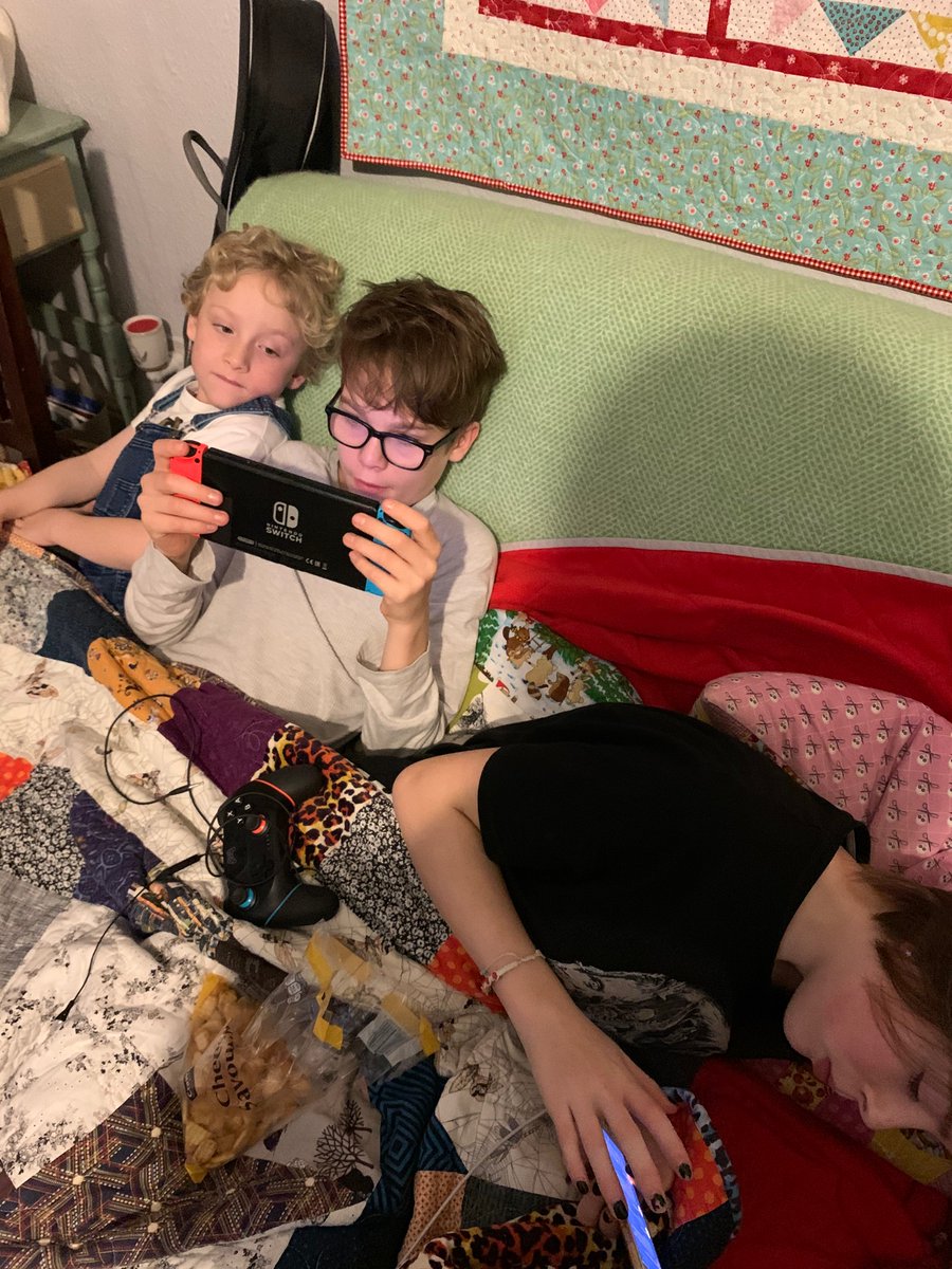 emilylevey's tweet photo. Lazy New Year’s Day with the kids queuing up to take a turn in nephews switch whilst he’s visiting - we’d love to win our own 🤞🏼🙏🏼 https://t.co/xEWQSb5HAk