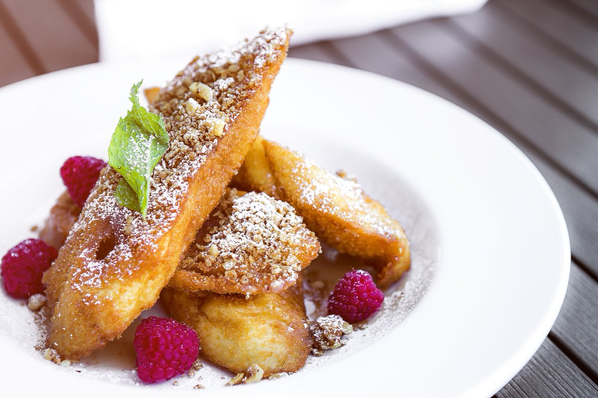 Cure your New Years hangover with brunch! 🍳
Special New Years Day edition - with all your favourites.
Today from 10:30am - 2pm.
Click here for the full menu >> buff.ly/2IGWRo3