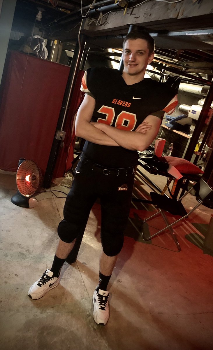 justGabo_'s tweet photo. Put me in, Coach! 😏😇 https://t.co/SePmQqNQVY