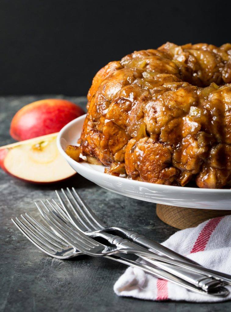 We’ll just leave the recipe for this Caramel Apple Monkey Bread below in case you need it to kick off the year.
Note: we’re totally comfortable using the word “need” with regard to #glutenfree monkey bread.

#Recipe pamelasproducts.com/recipes/gluten…