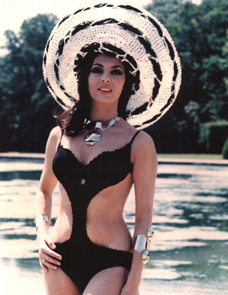 Happy Birthday to Michèle Mercier who turns 81 today! Pictured here back in the day. 
