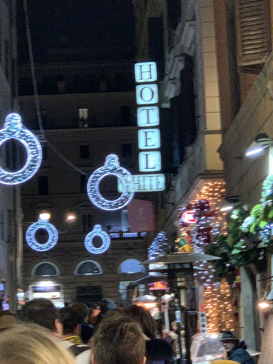 ivorfe's tweet image. #missingletter #whiteletterdayinRoma