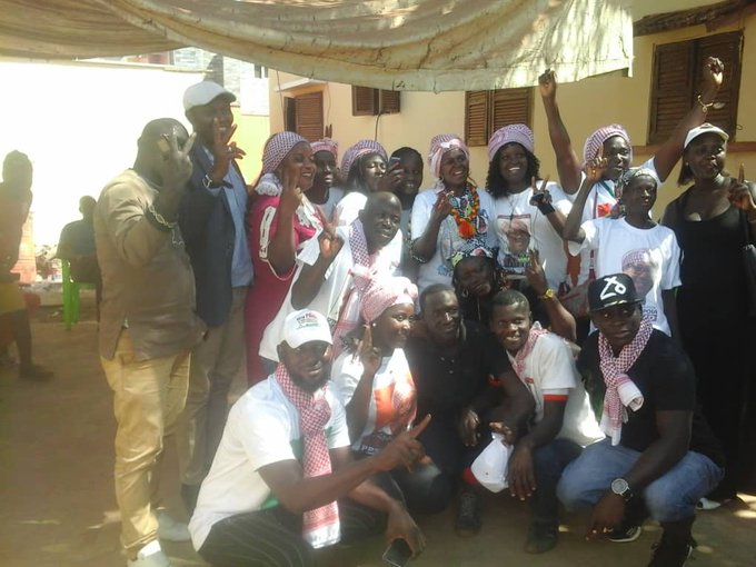 View image on Twitter