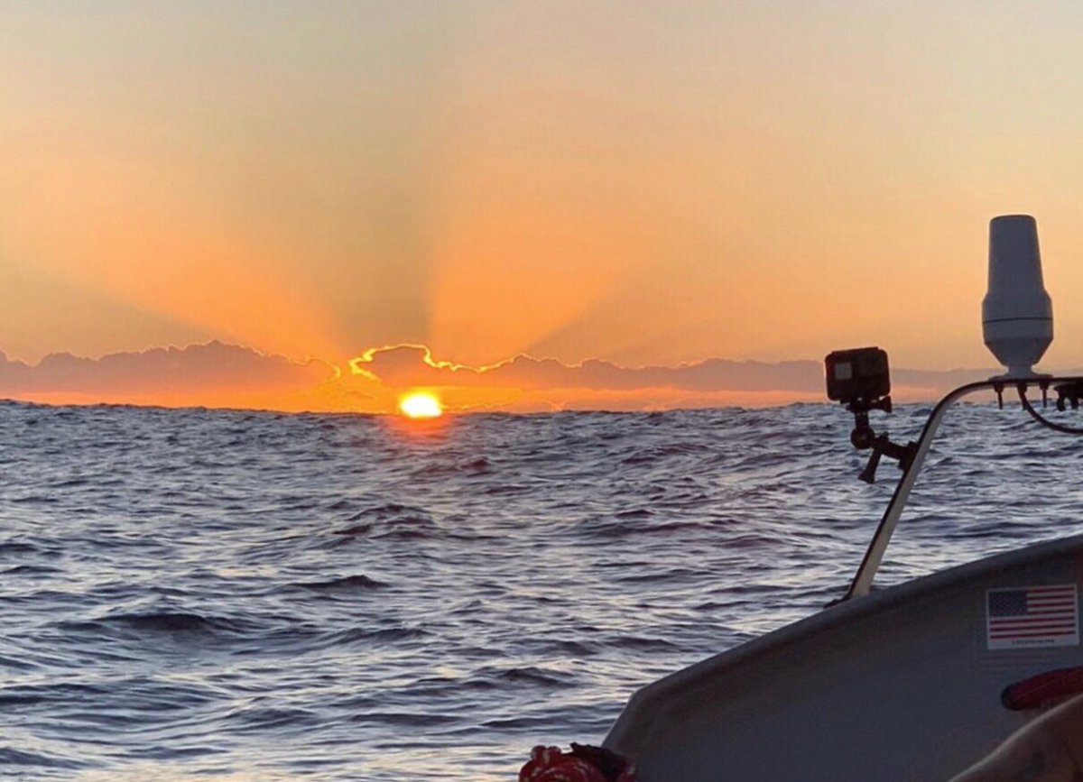 The sun is setting over the Atlantic.
Our teams have rowed their first day of 2020. Imagine how they must be feeling after being at sea for 3 weeks.

Here’s to a fantastic 2020- the year we see our incredible rowers reach Antigua!

#TWAC2019
#madebythesea