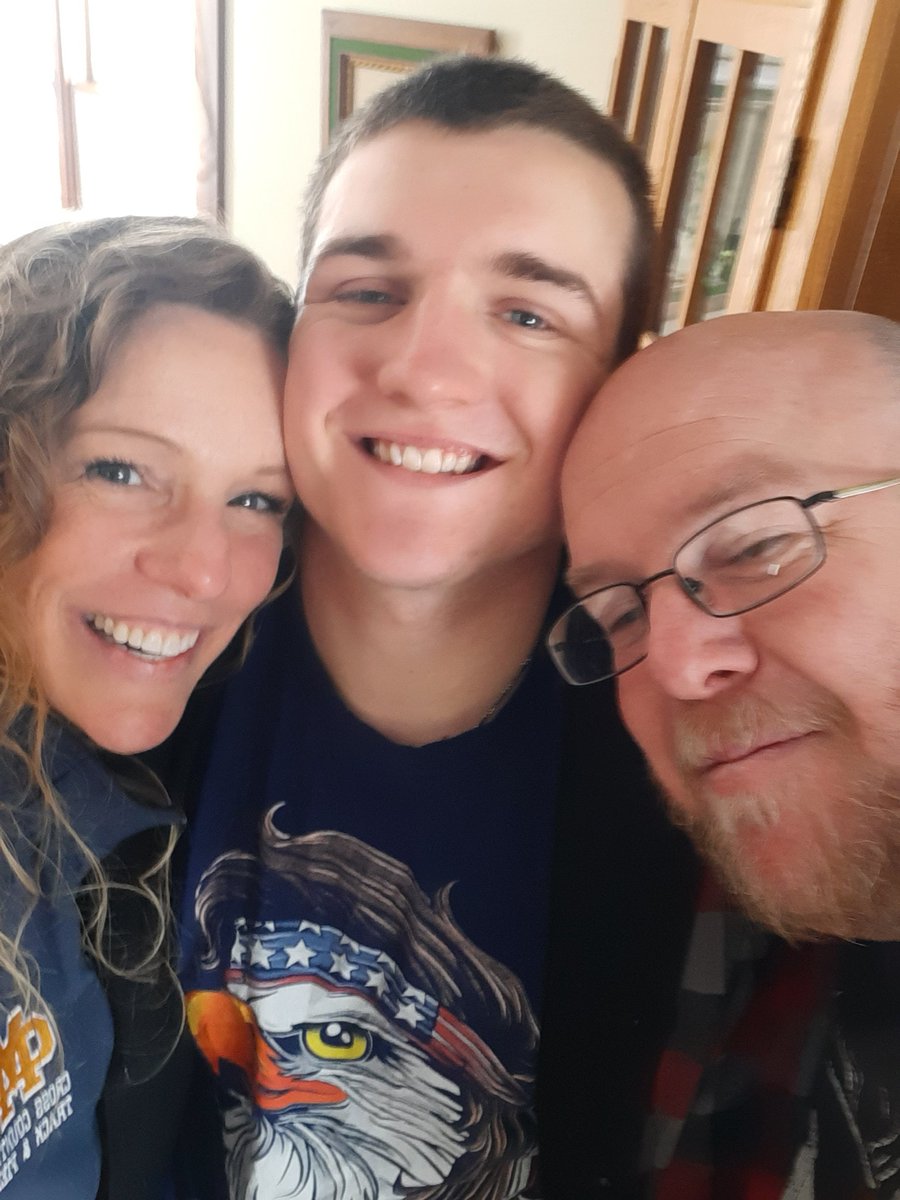 Weimrunner's tweet photo. @Mrob1999 you are super lucky that your dad has such awesome siblings. https://t.co/g37xXXJn0D