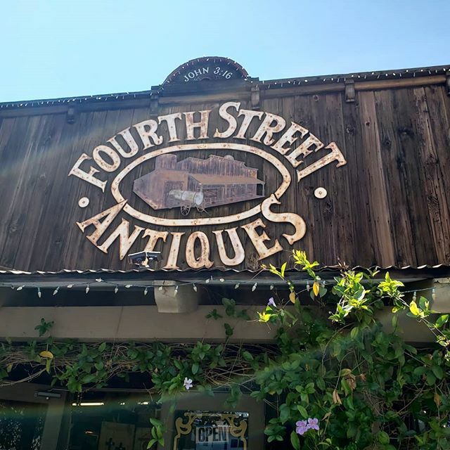 4StreetAntiques's tweet photo. Happy New Year all you wonderful people out there! π WE ARE OPEN TODAY!! Make this the FIRST PLACE YOU VISIT in 2οΈβ£0οΈβ£2οΈβ£0οΈβ£π
#opennewyearsday #happynewyear #2020 #antiqueshops #bestplacetoshop #antiques #vintageshopping #vintageshopsofinstagram #socalvintage #bestplacetoshop #v⦠https://t.co/H49GCUEZ8y