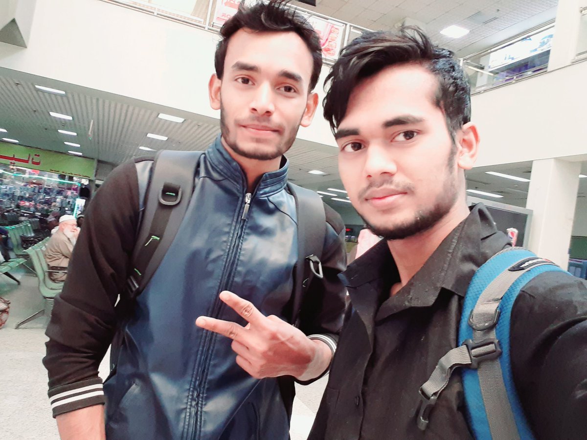 HSodder's tweet image. friend