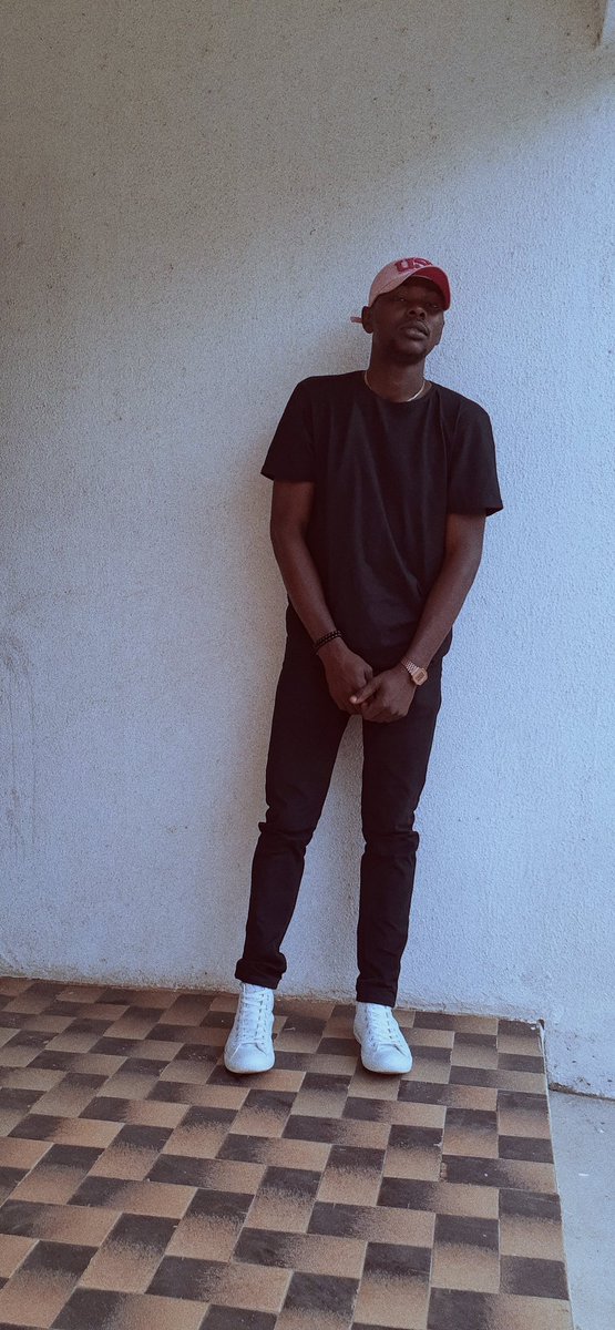 jake_juliusBeh's tweet photo. 2020 I'm my Own Boss
New music tomorrow
#Bahdman https://t.co/y8qZggKibP