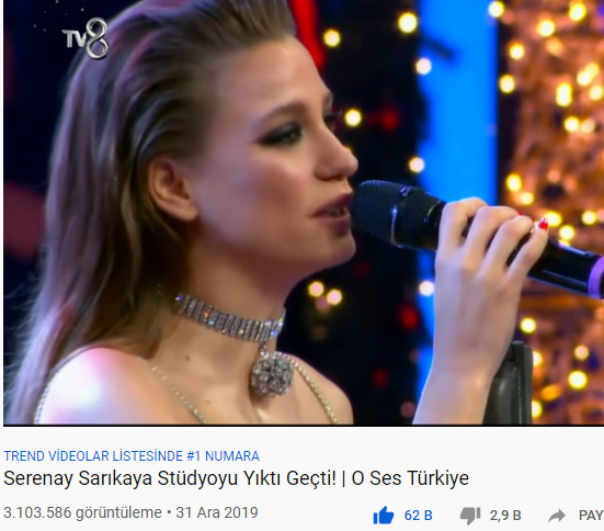 Aytnydn's tweet photo. Nedir bu bi düşünceyi beğenmeyenlerin, had bilmeyenlerin hadsizce müdahaleleri? Serenay Sarıkaya'nın 24 saatte 3 milyondan fazla izlenip hala trendde 1. olan performansını beğenenlere hükmetmeye çalışması? Düşünceyi beğenmeyenler yazabilecek ama seven beğenen söyleyemeyecek he!🤦‍♀️ https://t.co/18x1xDQNIR