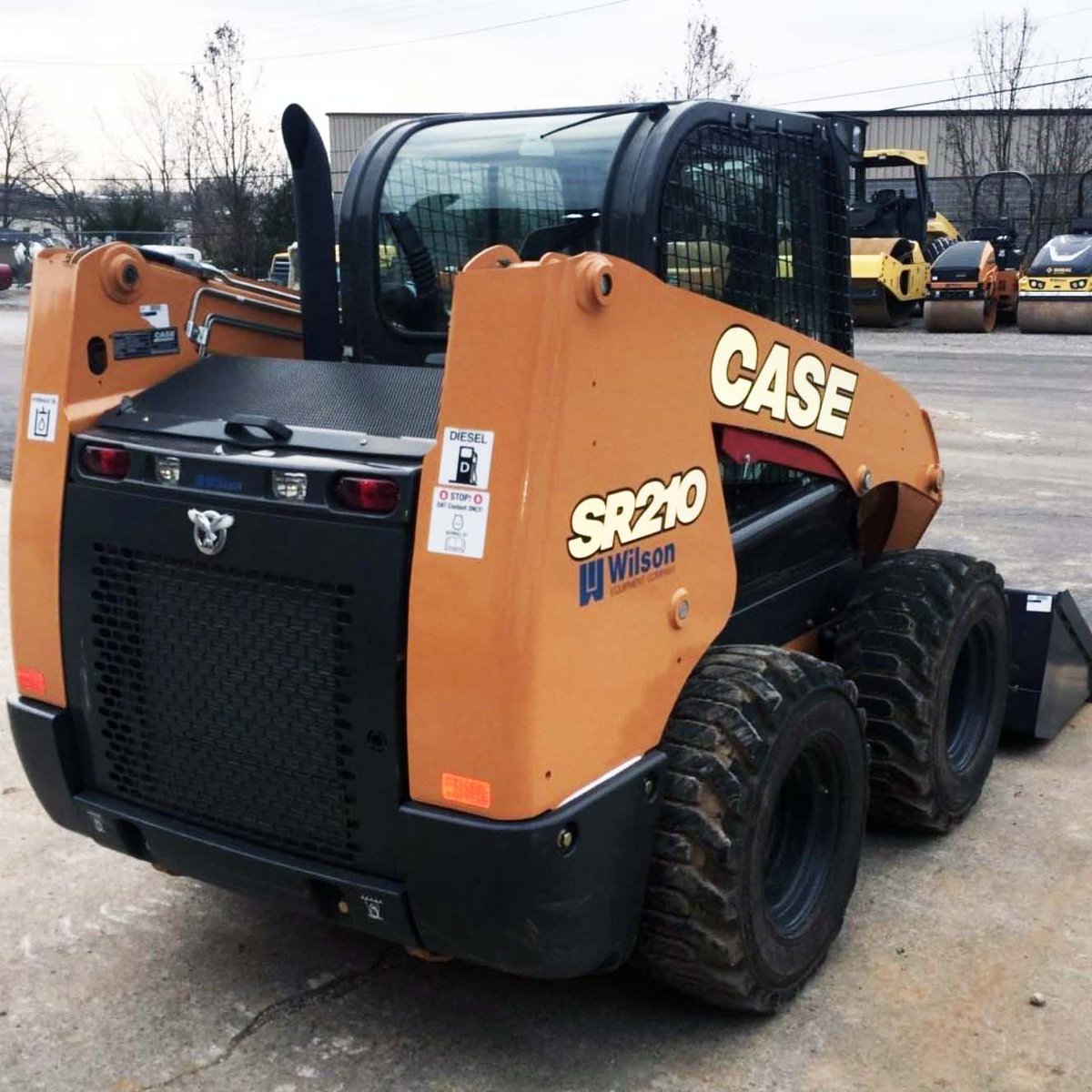 WilsonEquipCo's tweet photo. NEW to our USED equipment fleet: 2017 CASE SR210 Skid Steer
See how this machine fits your needs: https://t.co/Qq8ubTLbH7
#WilsonValue #equipmentforsale #caseCE https://t.co/9ZDThaoosf