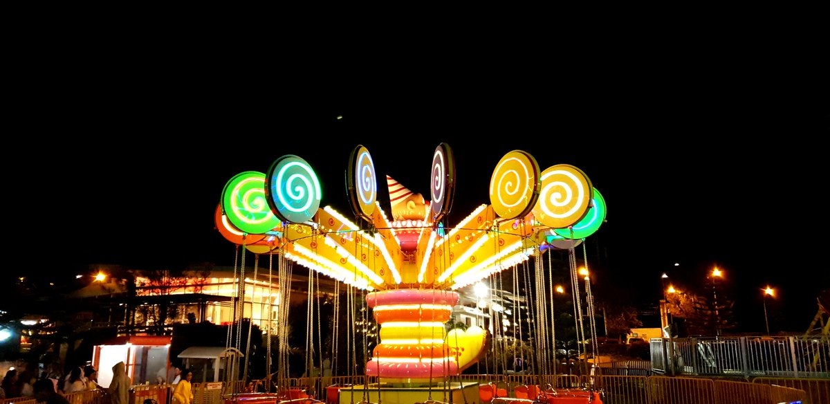 pingyaoPH's tweet photo. The  Lolly Swing
@SkyRanchPHL 
#thefritzewardstory https://t.co/ZioQf40iCp