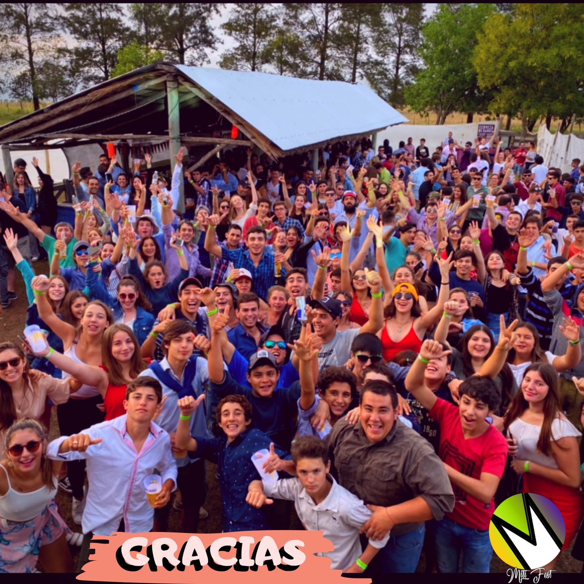 PablitoDJ_'s tweet photo. Se fue otro edición de la #MitiFest 🤩
Despedimos el 2019 y arrancamos enfiestados un nuevo año, una nueva década 🥳 con mucha diversión 🤪
A todos ustedes, les decimos #GRACIAS 😎 y Feliz Año Nuevo 🥂
Nos vemos en #Febrero... en San Martín 🏊🏼♂️🤩
#LaMitiEsLaMiti 🚀 https://t.co/6JiZjTMNDp