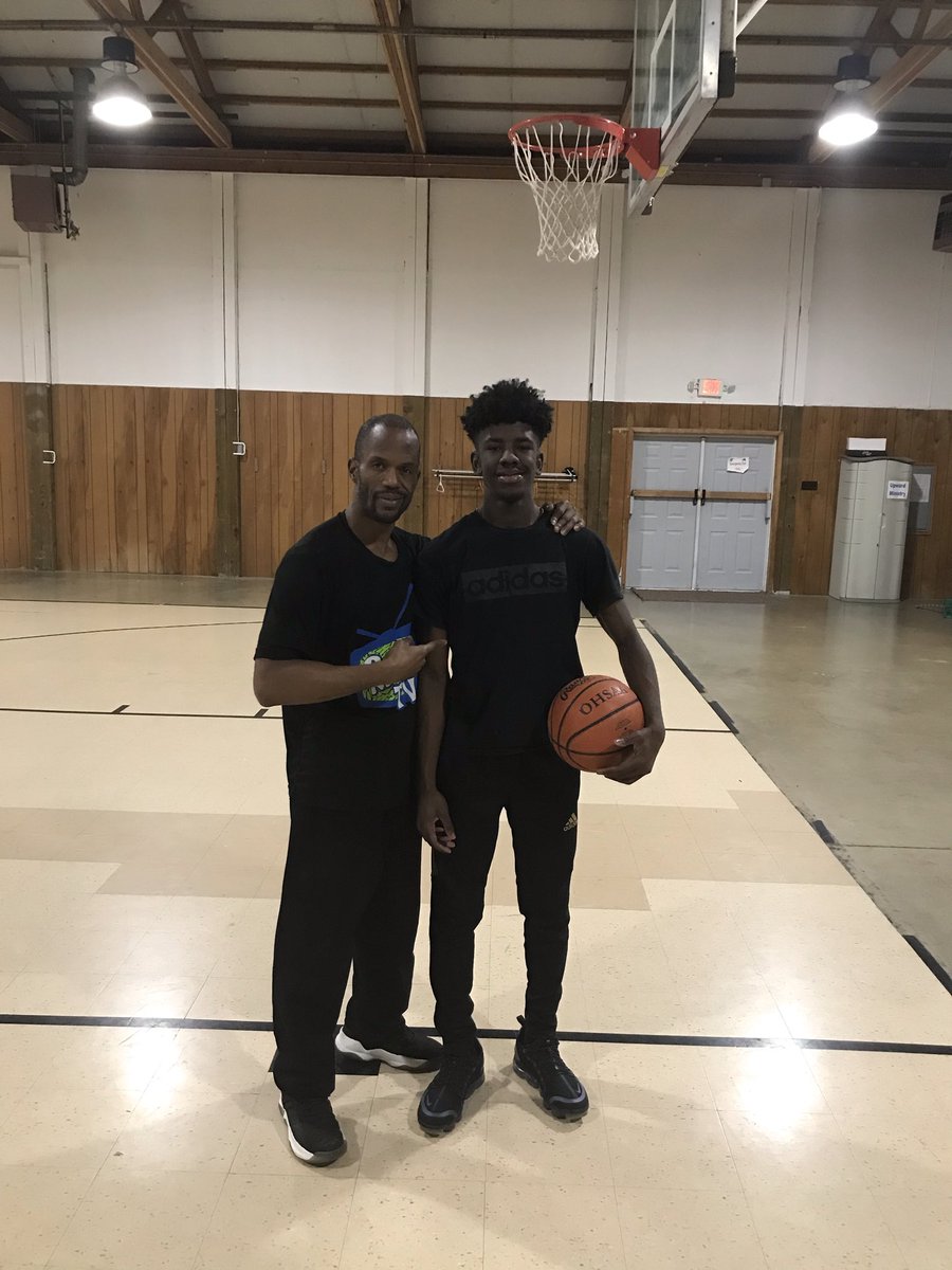 DYoung42's tweet image. ⁦@DanielYoung__⁩ closed out New Year’s Day with Aaron Ashburn Elite Training! #workmore