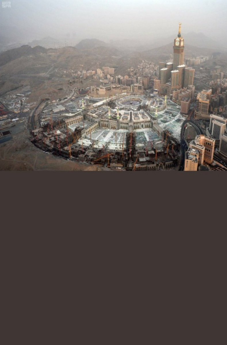 AlkabaA's tweet photo. #مكه_الان 
#مكة  
 يا #جنة #اليوم   والغد
 ويازينةالماضي   التليد  الأمجد
اعز بلاد  الله   في الارض موطنا 
ومولد  #خير  #الانبياء  #محمد_ﷺ https://t.co/uGoCdXvuO2 https://t.co/OqaGa4OmWU

#المسجد_الحرام  #اعتمرنا