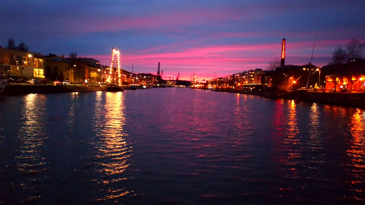 sanni_sofia's tweet photo. Vuoden ensimmäinen Turussa #turku @VisitTurkuFI https://t.co/KEDv2rYPOs