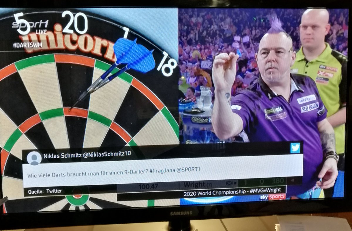 IngoDerschmidt's tweet photo. Go Snakebite! #mvgwright #darts #dartswc #DartsWorldChampionship https://t.co/MCNNVu2NtD