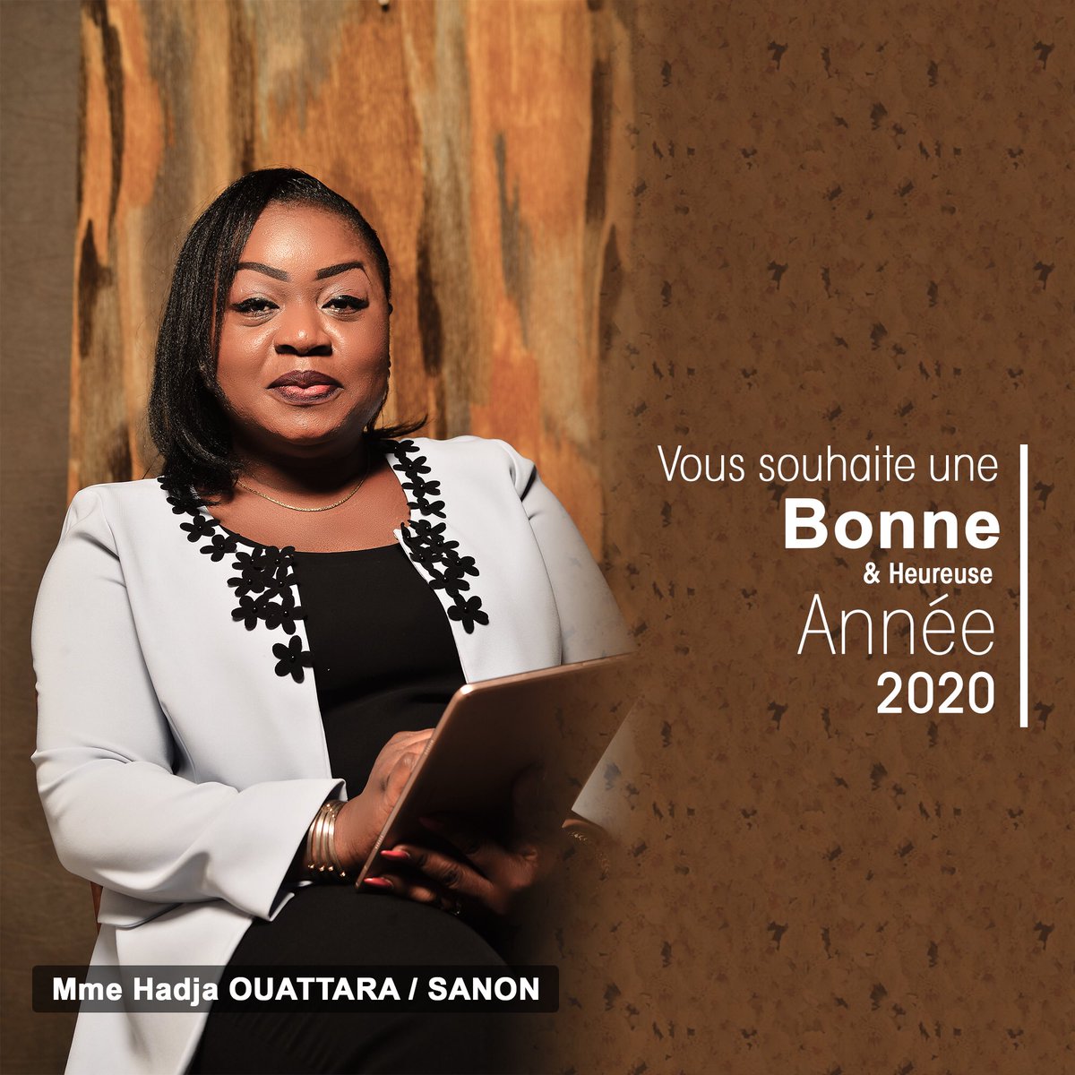 HadjaOUATTARA's tweet photo. Bonne année 2020 à tous ! https://t.co/htArHzA8K6