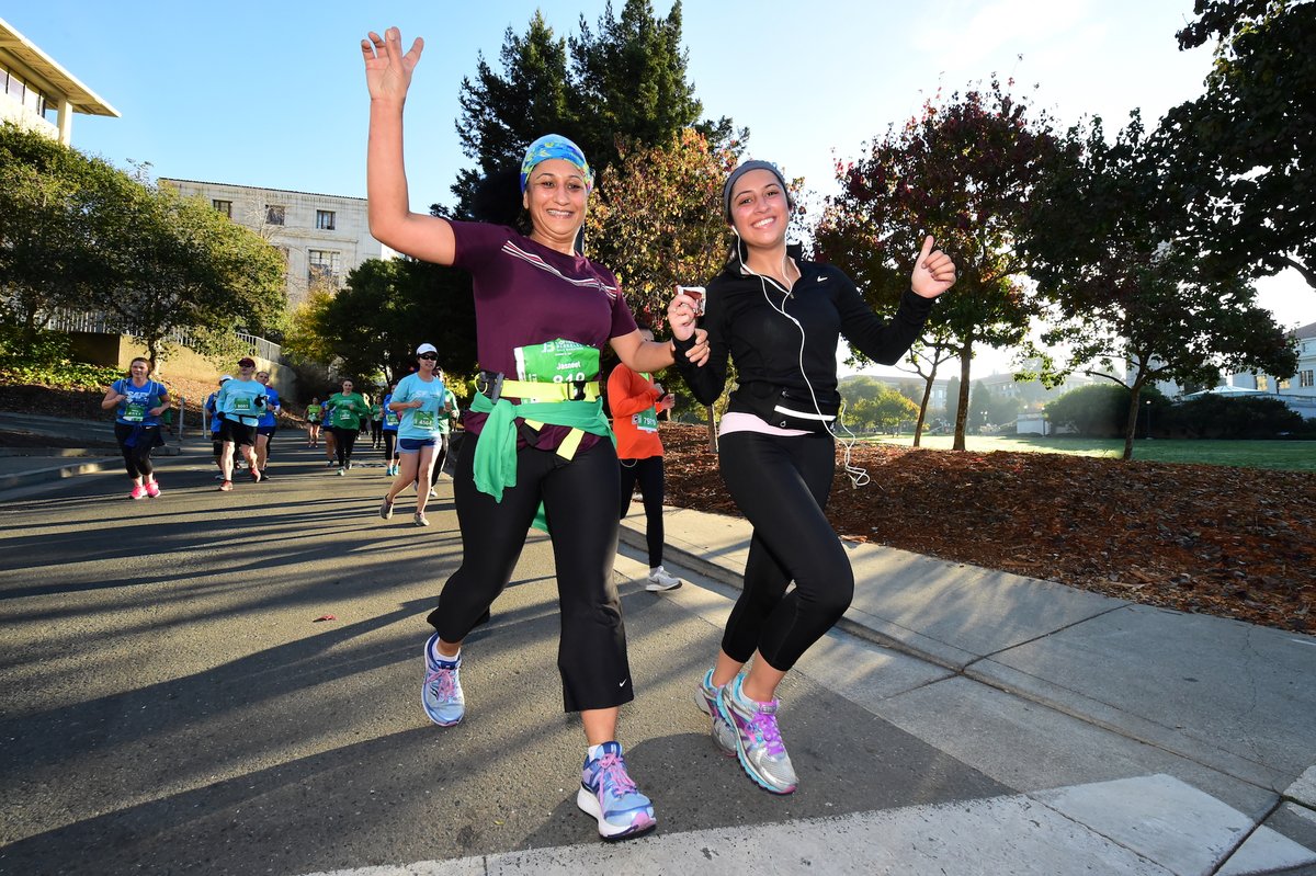 BerkeleyHalf's tweet photo. Happy New Year Berkeley Half trainees! Time to grab a friend and kick off the new year with some outdoor miles. Who's in?!🙋‍♂️ #RunBerkeley #BerkeleyHalf https://t.co/gNwzl0I5Ni