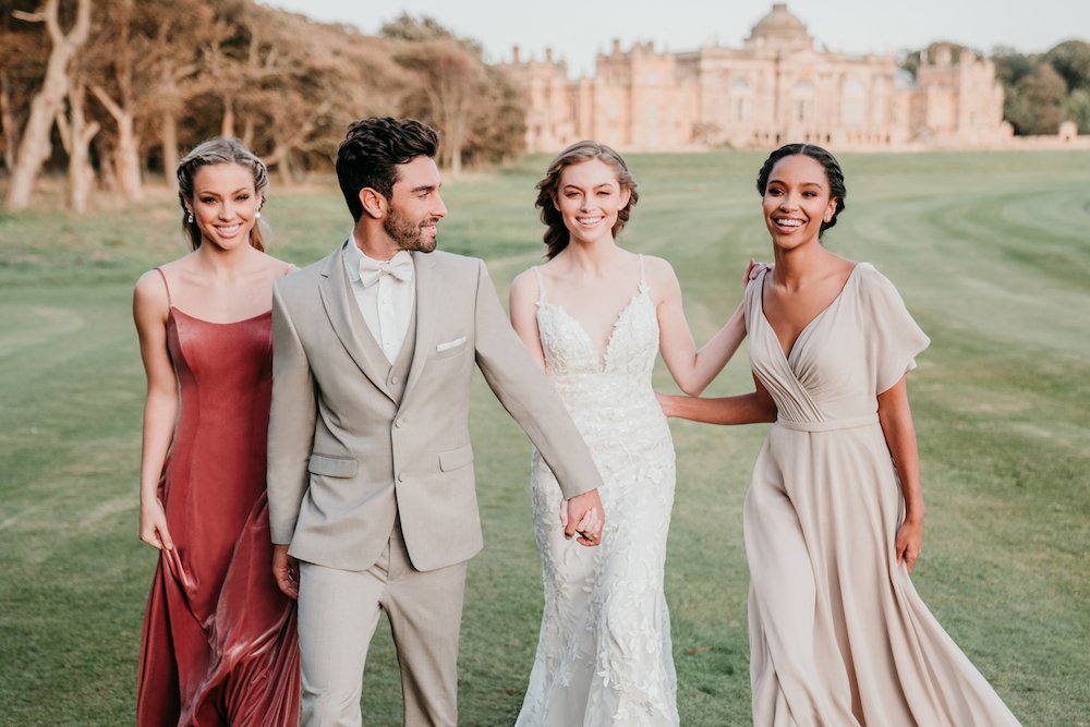 DreamDressExp's tweet photo. COMING SOON: the new Spring 2020 Allure Bridal &amp; Bridesmaid collection. 😍 #HappyNewYear

📷: Allure Bridals | #allure2020 https://t.co/R4stdbtzdQ