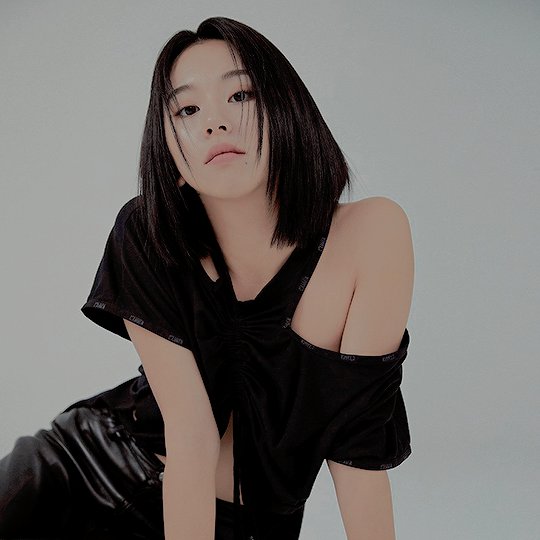 HeirsDoHeirs's tweet photo. 📷 | 200101 Novas fotos da nossa Sohi para a GQ Korea (2/2)

#HEIRS #SOHI @HEIRSmtown https://t.co/DWiuuJFNGu