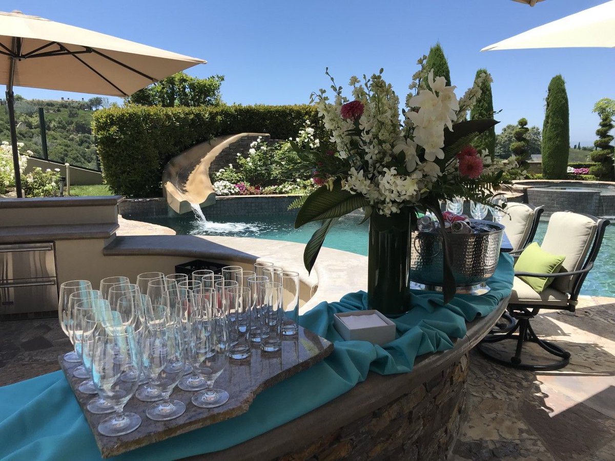 SaltwaterCaters's tweet photo. The ultimate pool party set up  #SaltwaterCatering #Irvine #LosAngeles #Foodporn #Catering #Luxury #California #foodgasm #foodblogger #igfood #tasty #lovefood #goodeats #eeats #OCeats #tablesettings #chef https://t.co/meRWviPwyp