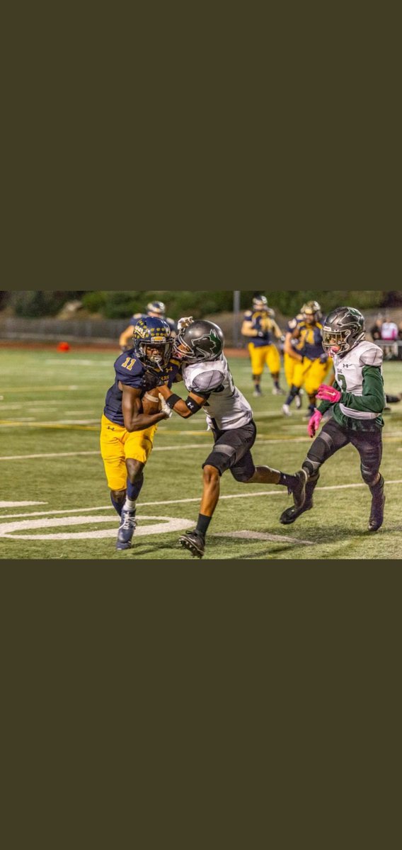 MoritzLehner3's tweet photo. Blessed to receive the opportunity to play for the East Los Angeles Huskies❗🙏🏼@BG_ELAC https://t.co/oKvI75ArxB