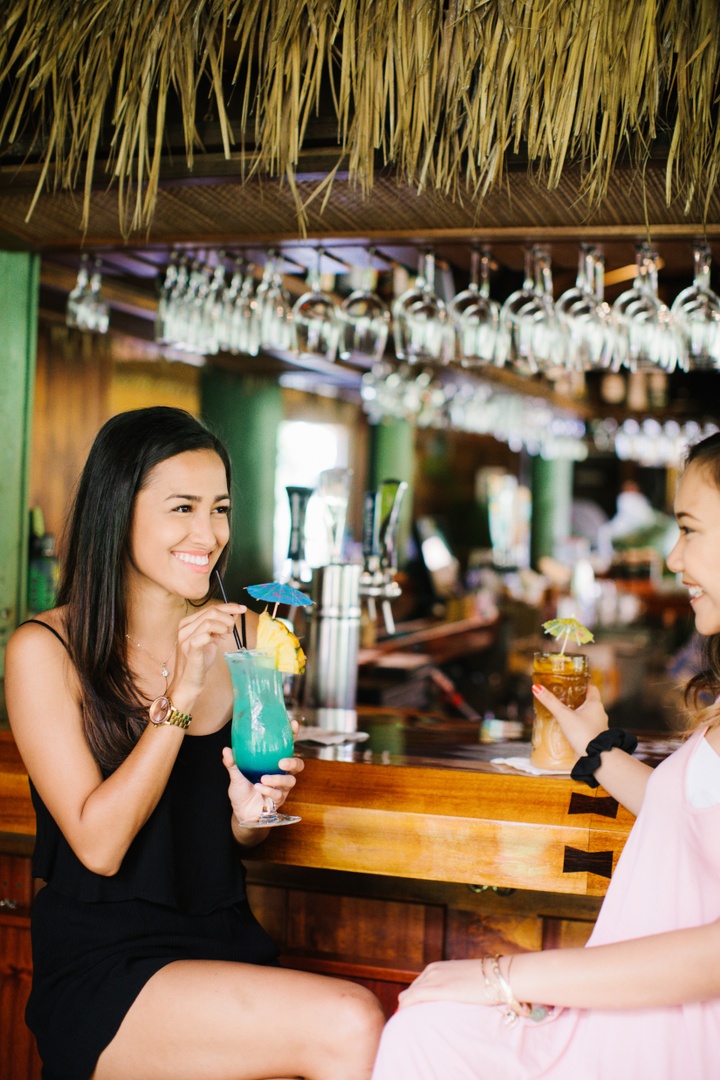 Happy Near Year!  🍹 Celebrate with friends at Keoki's!