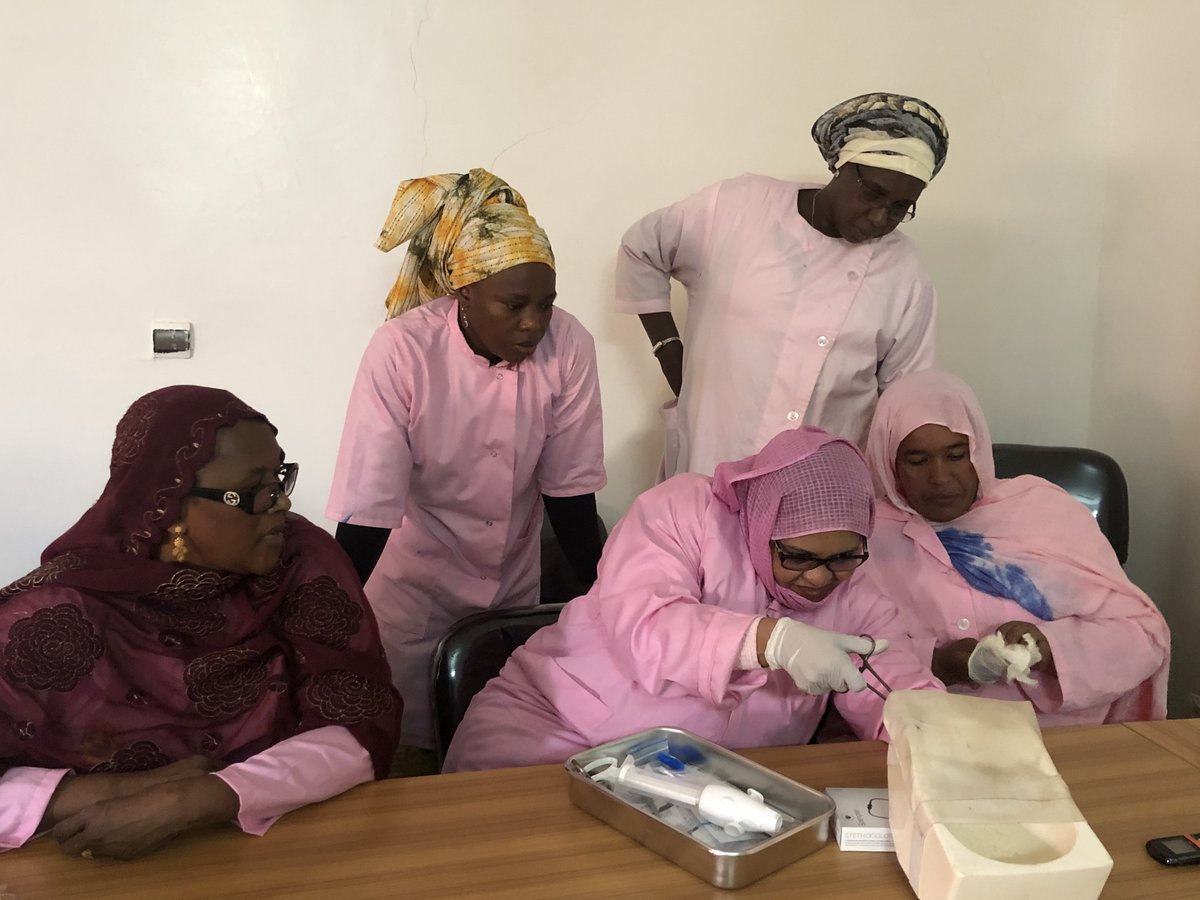 eugene_kongnyuy's tweet photo. RT mabinguengom1 "RT unfpamauritania: Equipment (AMBU Hand/foot-operated for new born resuscitation, MVA system post abortion care, Vaccum extractor for safe delivery) and strengthen the capacity of midwives to end preventable maternal deaths:
#EndMa… https://t.co/gaHUYvD9Sy"