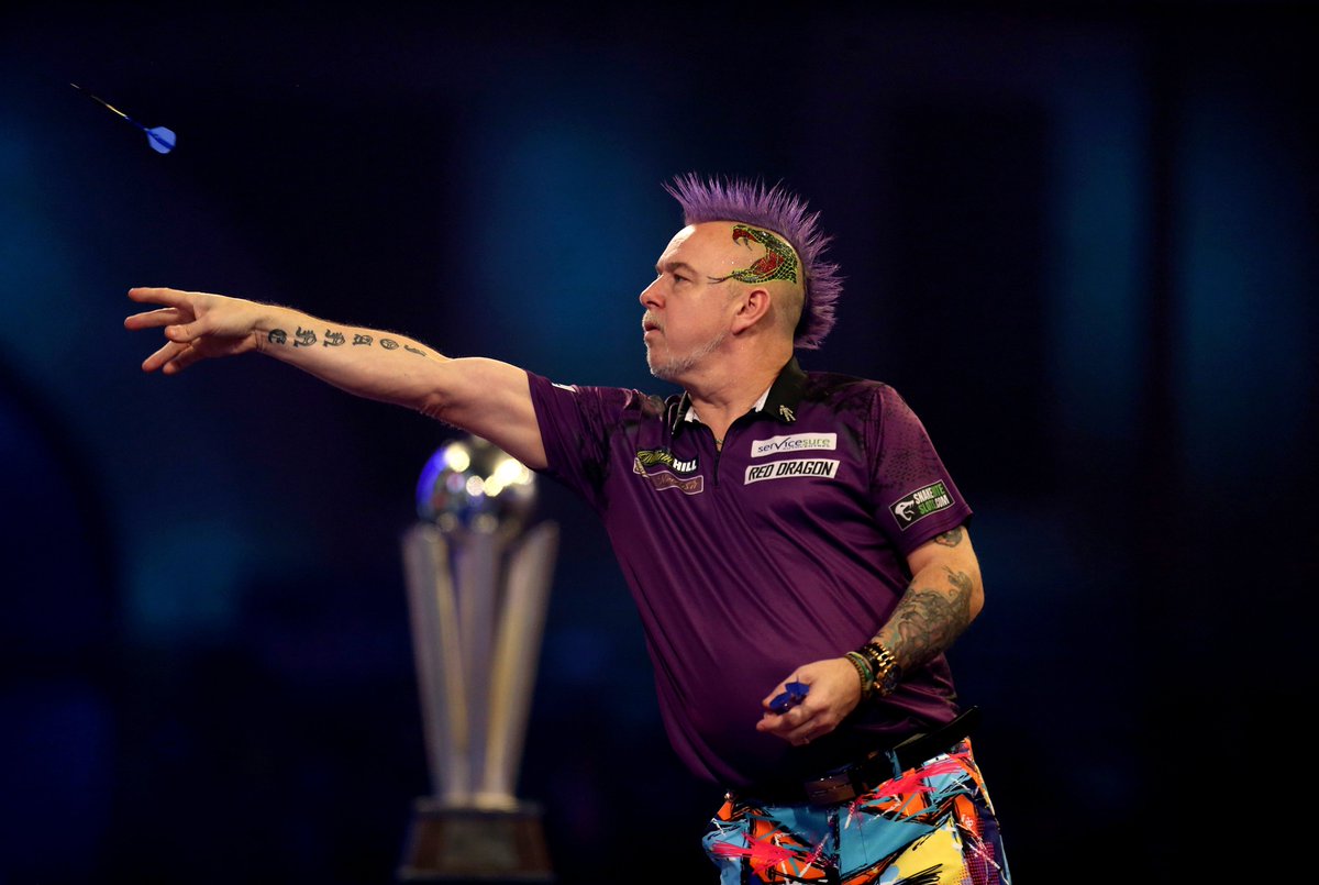 WilliamHill's tweet image. VAN GERWEN 3⃣-7⃣ PETER WRIGHT!

Peter Wright, you are the 2020 William Hill World Darts Champion.

👏

#WHDarts