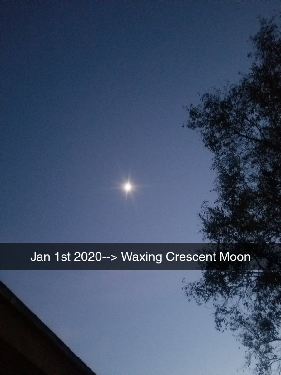 Elipsis15's tweet photo. Such beauty....
#Sunset #Nature 
#Sky #Moon #Love 
#Beauty #MyYard 
#MyBackYard #WaxingCrescentMoon https://t.co/y3X2LPBWTG