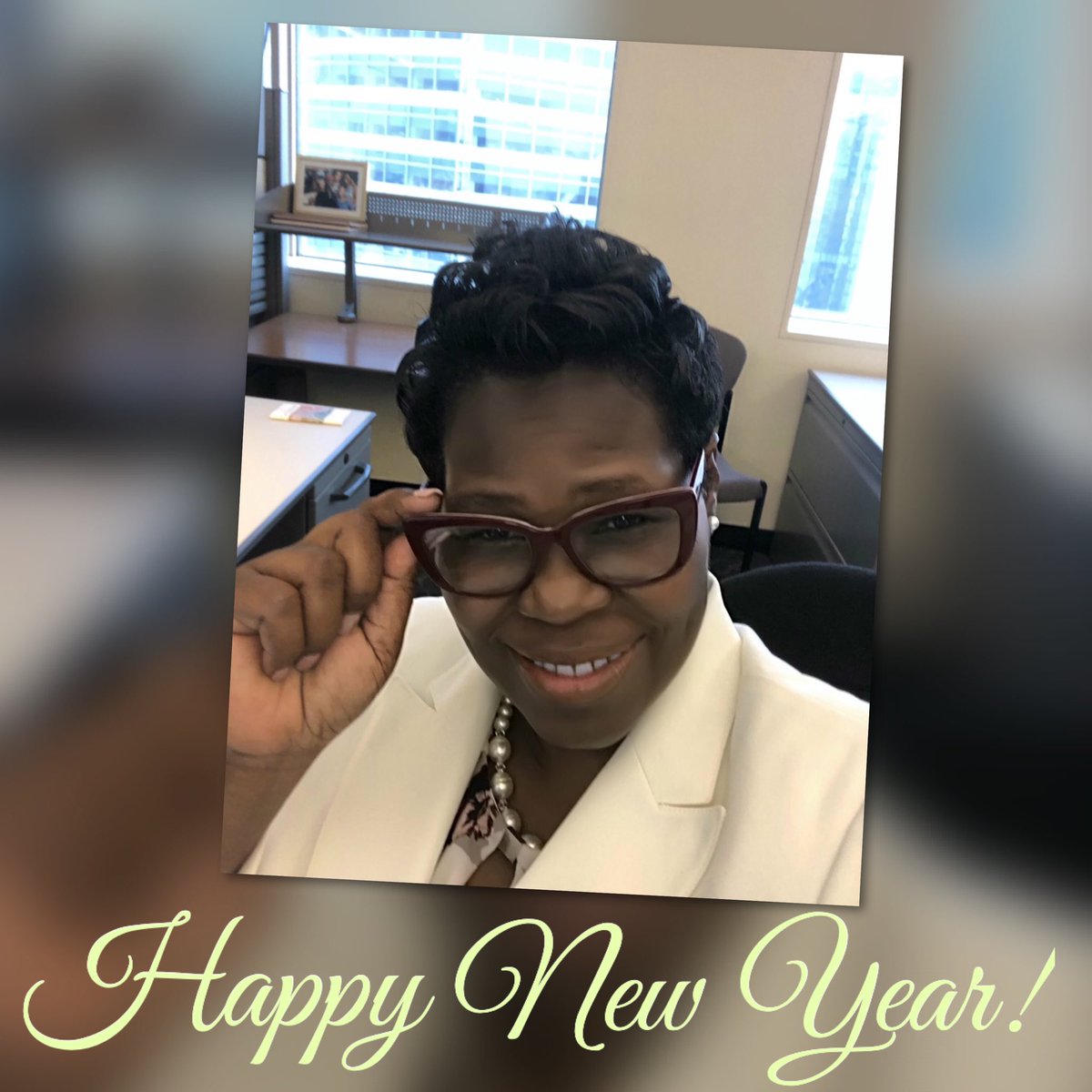 debteel22's tweet photo. Working on being a better version of me in #2020! https://t.co/iyMJAqOZqo