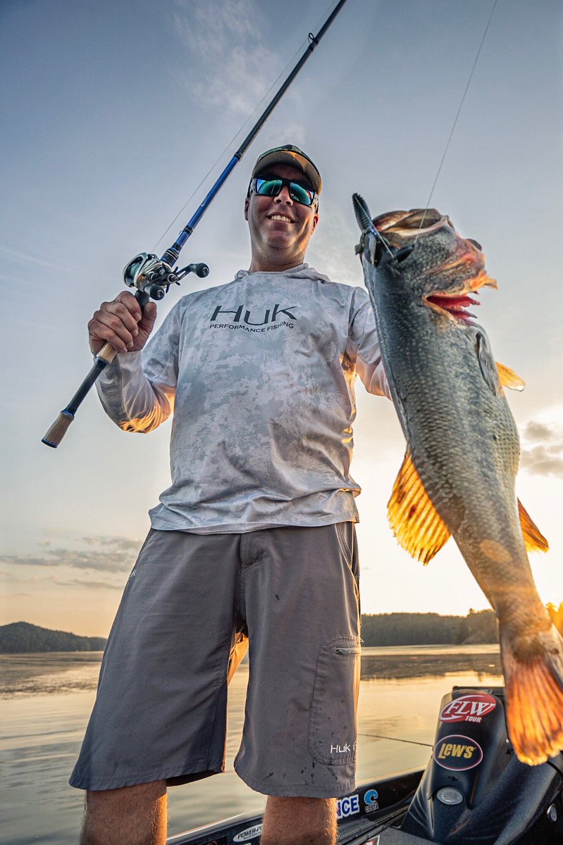 bradknightfish's tweet photo. Finally able to share the news! I couldn’t be happier to be back with Powell Rods! These are the rods I’ve built my career with, and I can’t wait to put them to work this year in the Bass Opens and FLW Tour.
@powellrods
#Powellrods
#BestRodsEver https://t.co/xNejd1r1UD