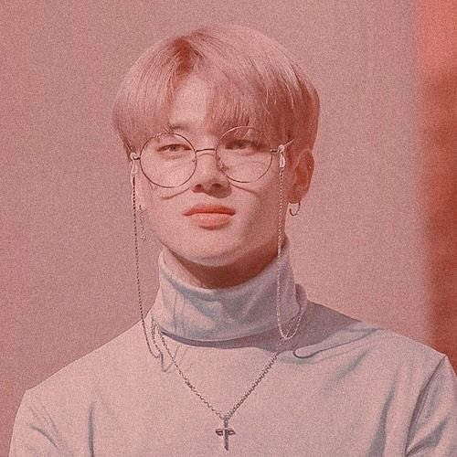 stardust_jerome's tweet photo. ┊┊┊✧ ⁺               
┊┊❁ཻུ۪۪⸙ ͎.　　　  
┊┊ 
┊ ➶ ｡˚  　　° 
*.           *    ·     #WOOYUNG #ATEEZ https://t.co/u74mSOsJVU