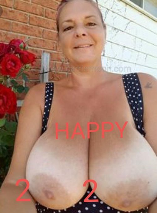 Happy 2020 https://t.co/NSvbvtUdN9<a href="/tag/privatewebcam"class="tags"><span>#privatewebcam</span></a><a href="/tag/toplesscarriemoon"class="tags"><span>#toplesscarriemoon</span></a><a href="/tag/carriemoon"class="tags"><span>#carriemoon</span></a>