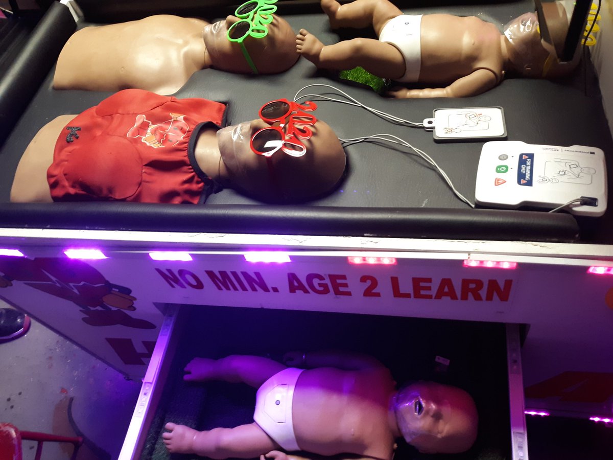 timika_edney's tweet photo. @AudreyBlewer @CircAHA @DraCoquiMD @AHA_Research @BenjaminAbella My goal is to decrease racial, gender, geographic and economical disparities. Since surviving #DVT/PE, I've invented #hocmanlearningsystem to empower individuals to become rescuers. #mobileCPR we go anywhere ❤ @qualitycpr4all #patentapprovedprototype https://t.co/uA61tGhFmp
