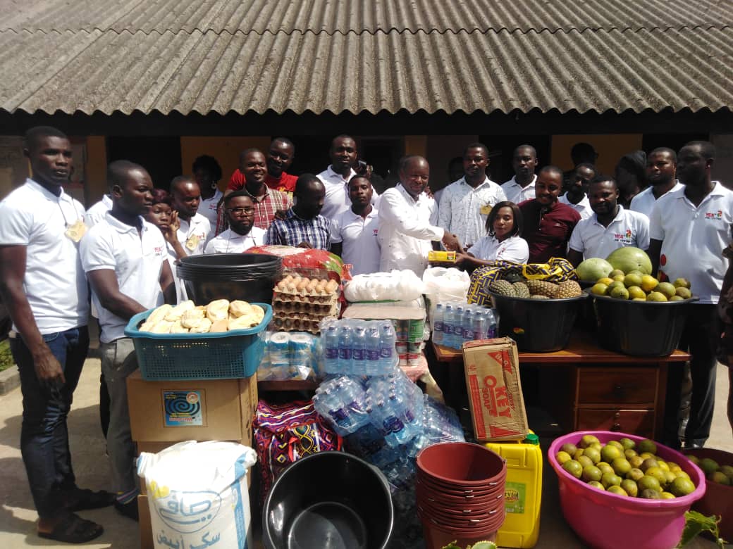 ATLFM's tweet image. YEA DONATE TO INMATES OF THE COMMUNICABLE DISEASE PRISONS Ankaful Manradio

Read more&amp;gt;&amp;gt;atlfmonline.com/home/24-ghana/…

#ATLFM  #ATLFMONLINE