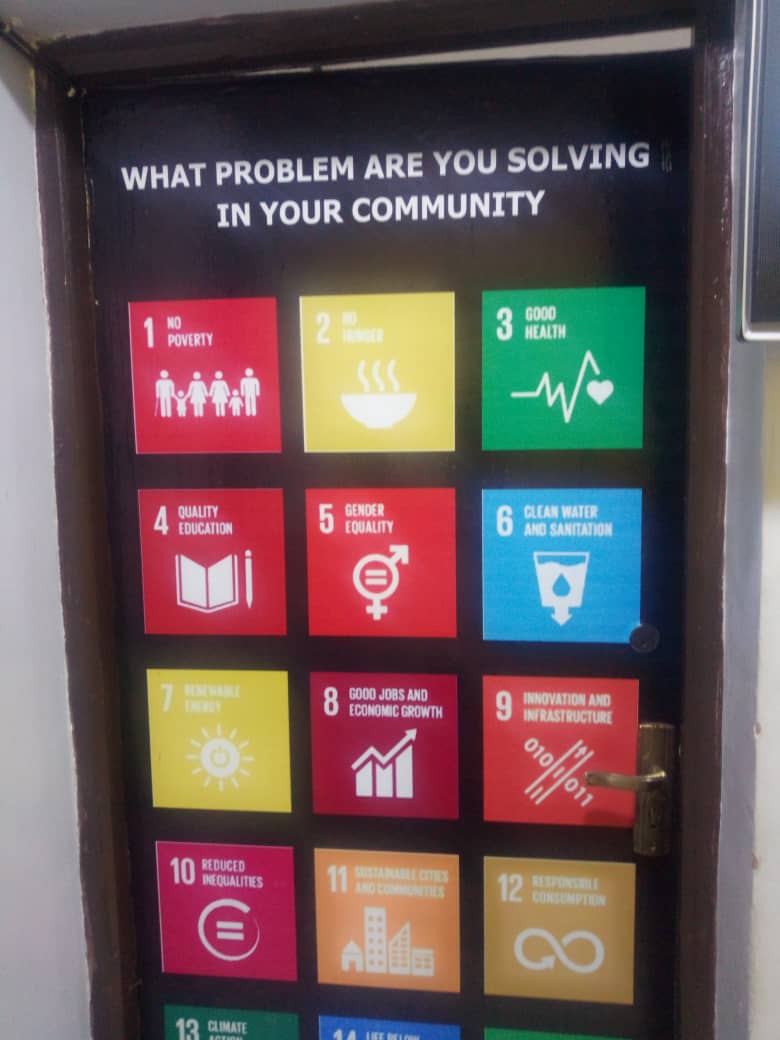 EdwardEsene2's tweet photo. What do you want in an innovation hub?
Beautiful space?
Co-creation?
Meetups ?
Light ?
Community?
Fast internet?
#ComeToPlus @PlusinnovationH
08064382453
All is set for you
#OleOut #ARSMUN #MUFC #2020NewYear #BHACHE #SOUTOT #MCIEVE #NEWLEI #2020 #HappyNewYear https://t.co/e658rcRNTt
