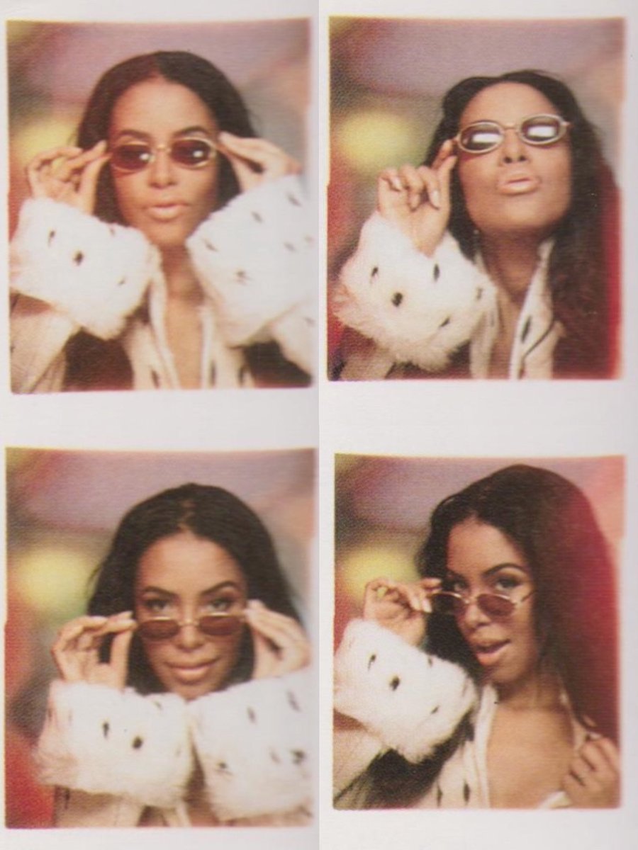 PopCulture2000s's tweet photo. TRL PHOTOBOOTH, 2000. https://t.co/XCW81T2Z7p