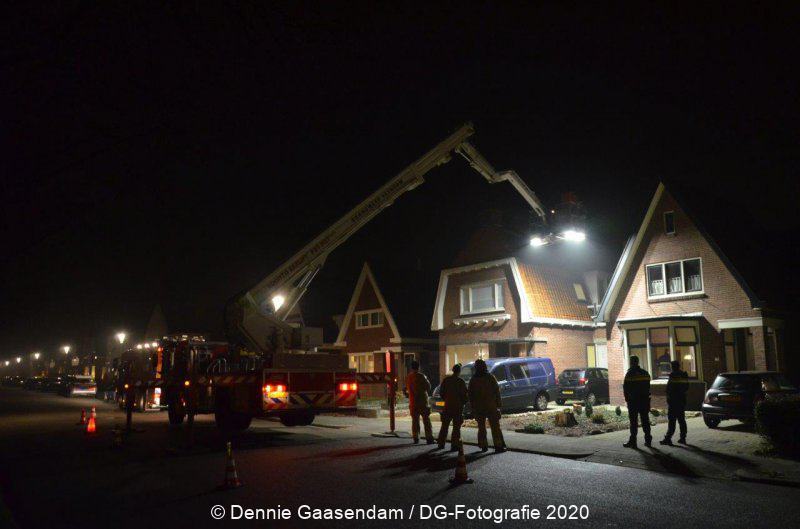 Schoorsteenbrand in Veendam snel onder controle #brand #Veendam #Schoorsteen..